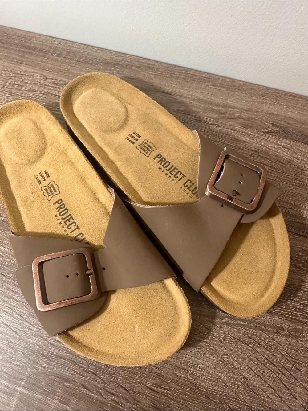 Genuine leather sandals project cloud